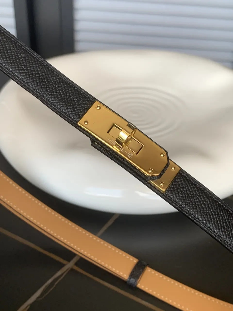gold plated Hermes Black Grained Leather Belt - Hình 4