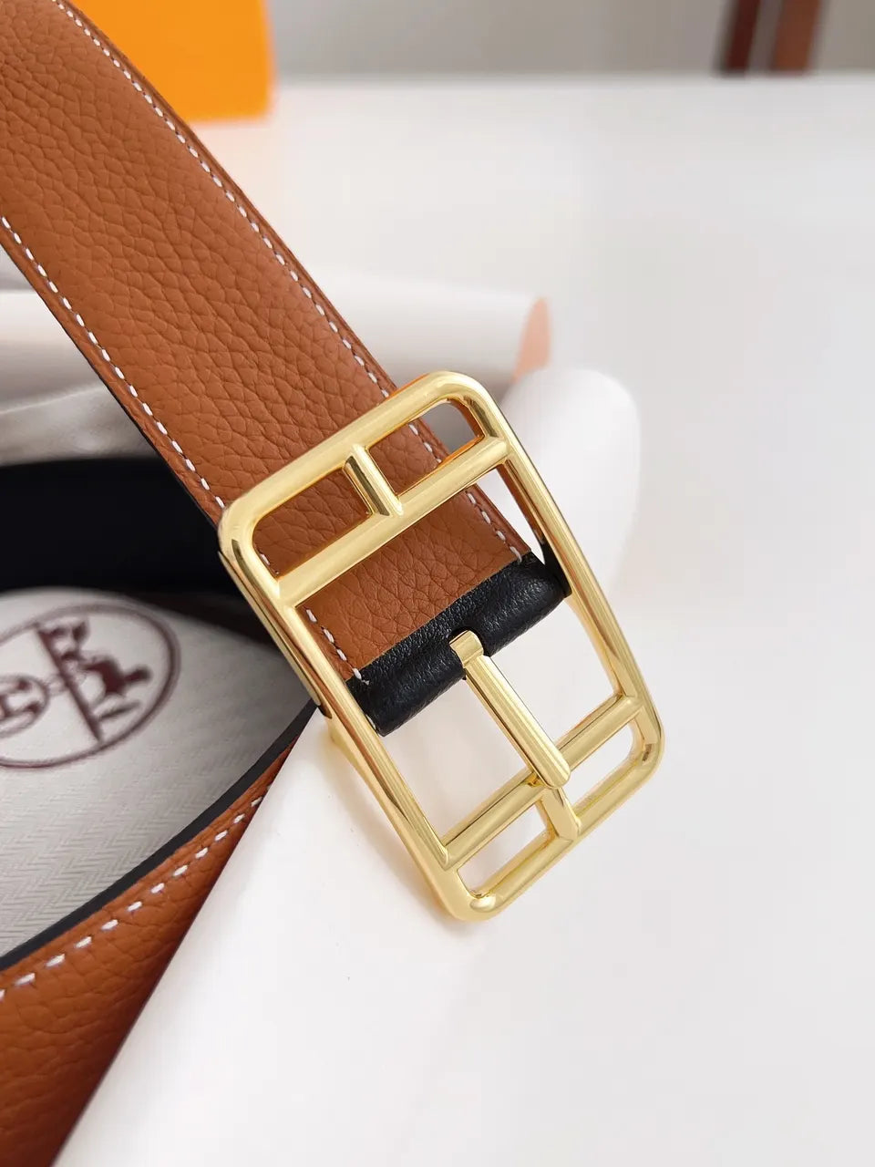 Hermes Gold Square Buckle Belt - Hình 3