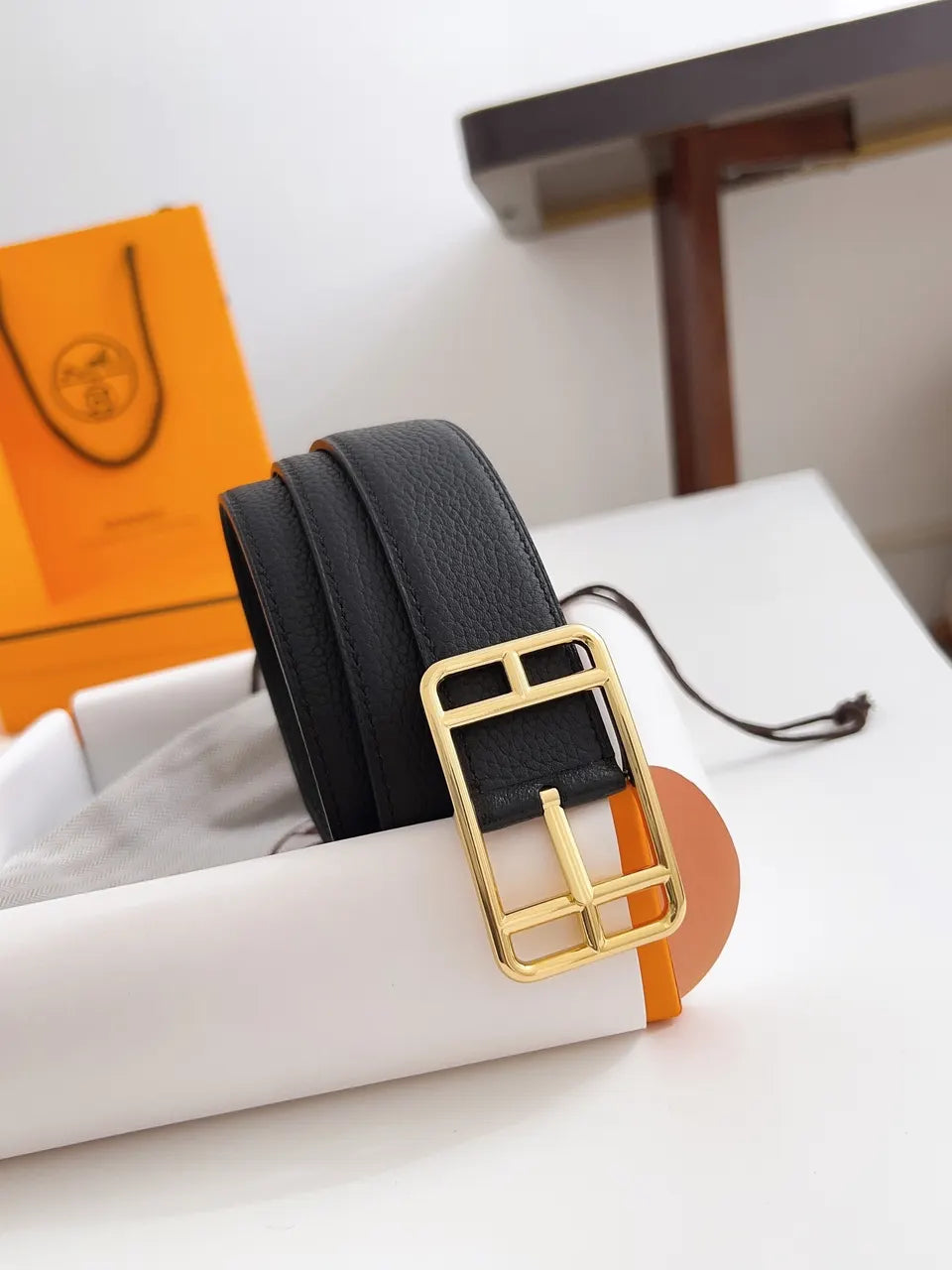 Hermes Black Leather Geometric Belt - Hình 7