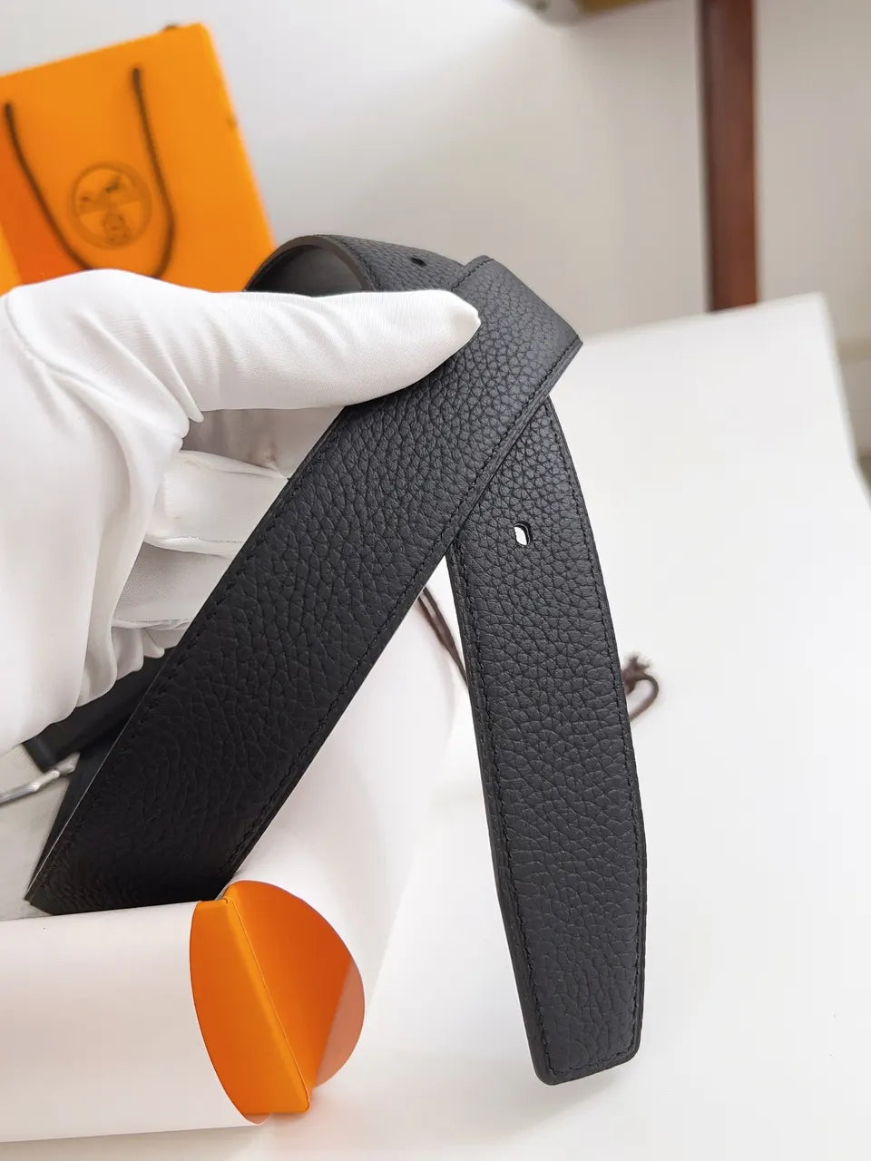 silver frame Hermes Black Grain Leather Belt - Hình 6