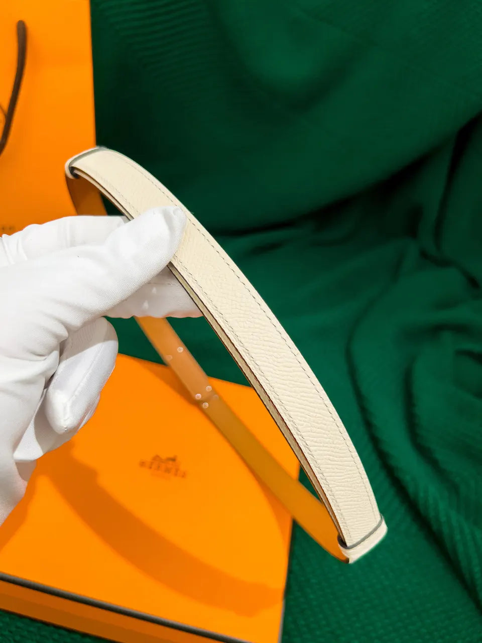 Hermes Écru Swift Leather Belt - Hình 3