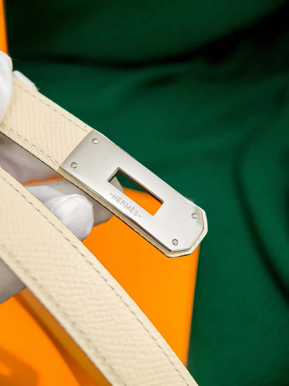 Hermes Écru Swift Leather Belt - Hình 6