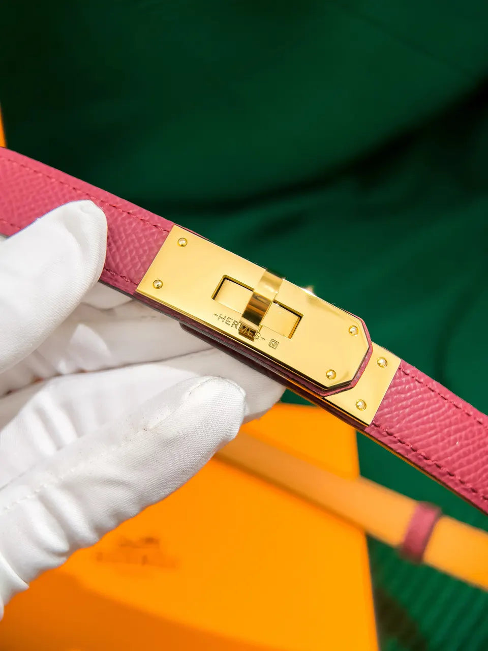 Hermes Fuchsia Leather Belt - Hình 2
