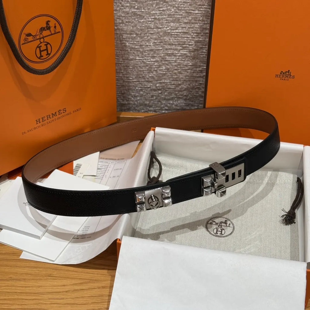 Hermes Black Leather Pyramid Studded Belt - Hình 4