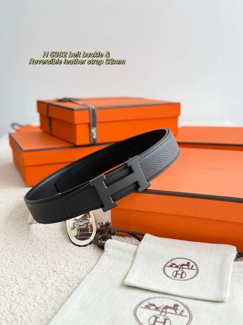 Hermes H5382 Black Leather Belt