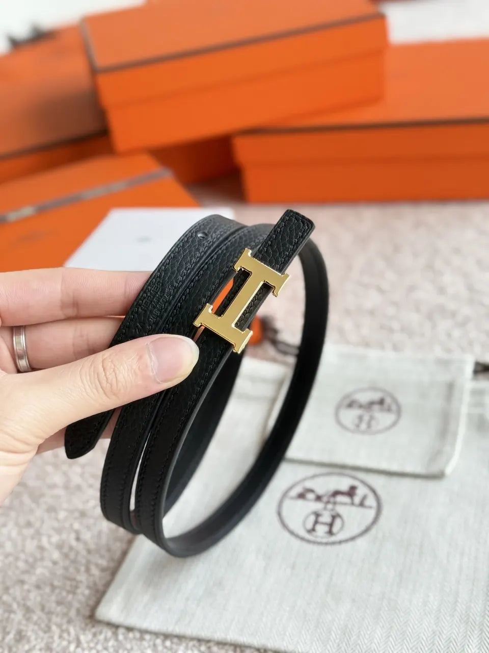 silver Hermes Black Swift Leather Belt - Hình 6