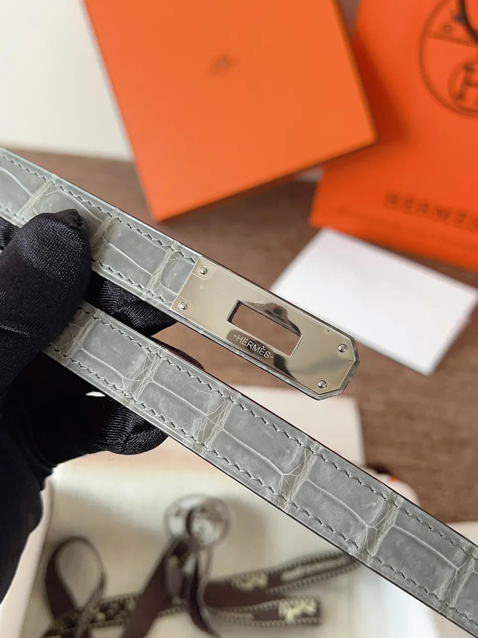 Hermes Alligator Gray Leather Belt - Hình 7