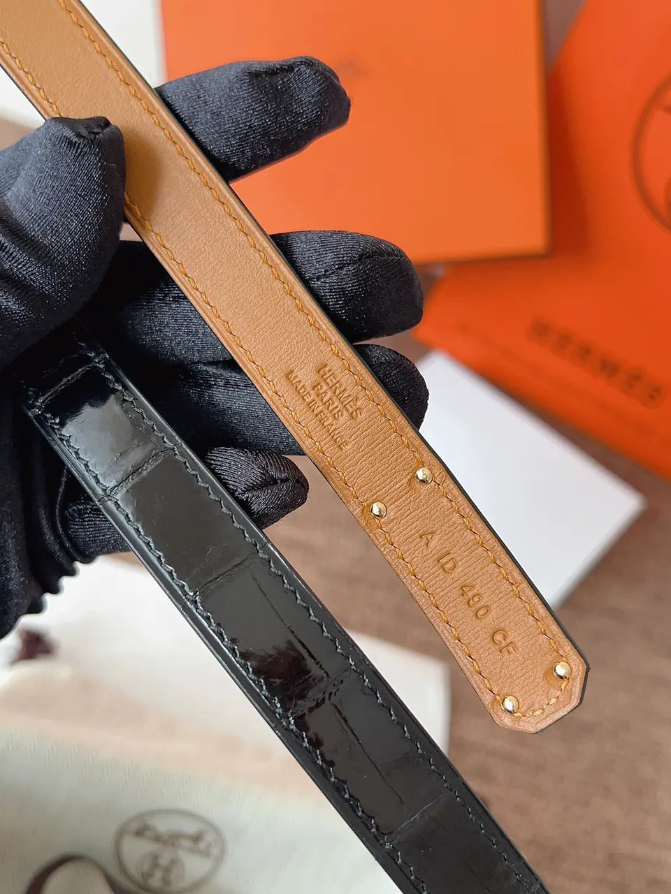 Hermes Black Crocodile Kelly Belt - Hình 5