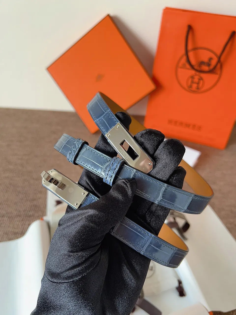 Hermes Blue Crocodile Kelly Bracelet - Hình 2