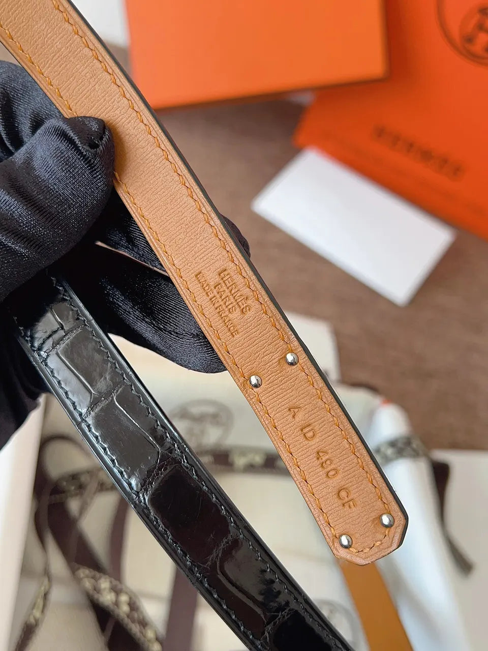 Hermes Shiny Black Alligator Belt - Hình 5