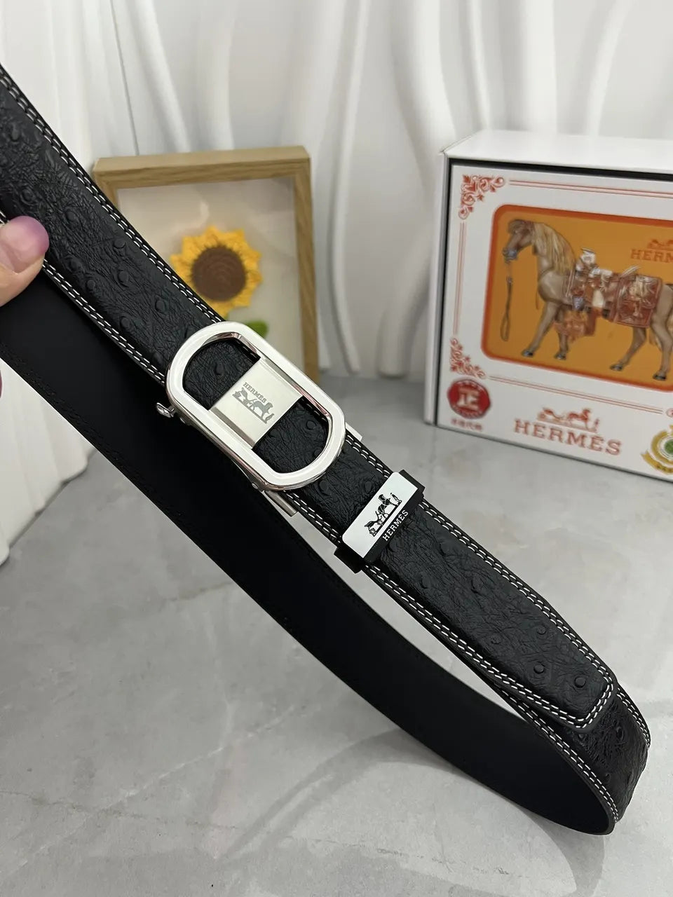 Hermes Ostrich Leather Belt - Hình 4