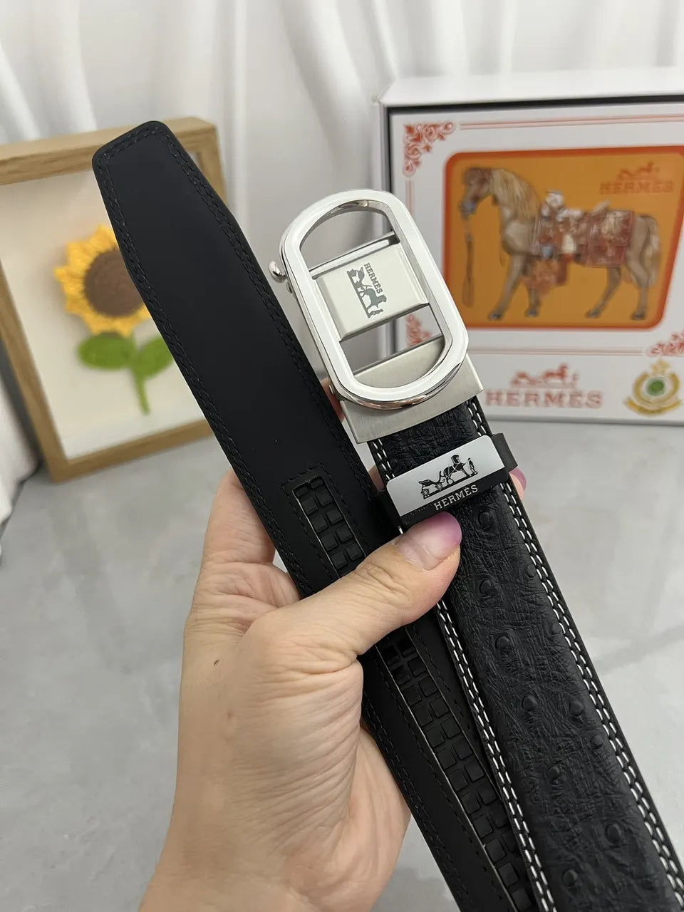 Hermes Ostrich Leather Belt - Hình 5