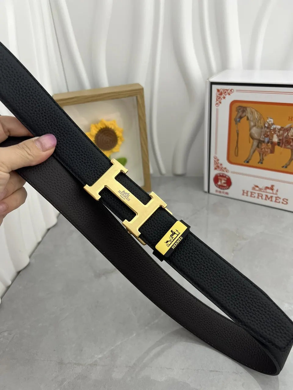 Hermes Black Textured Leather Belt gold buckle - Hình 4