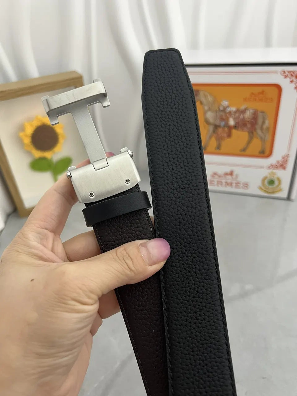 Hermes Silver Buckle Black Leather Belt - Hình 5