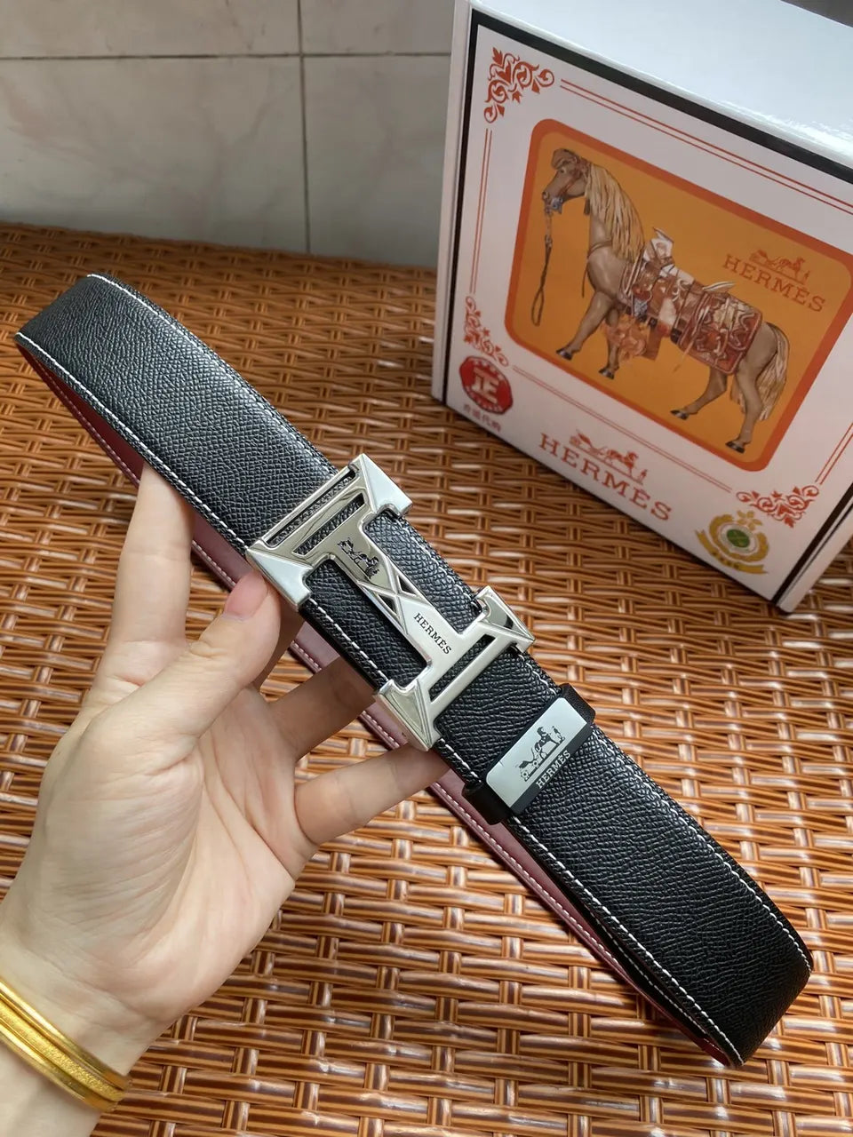 Hermes Black Leather Silver H Belt - Hình 4