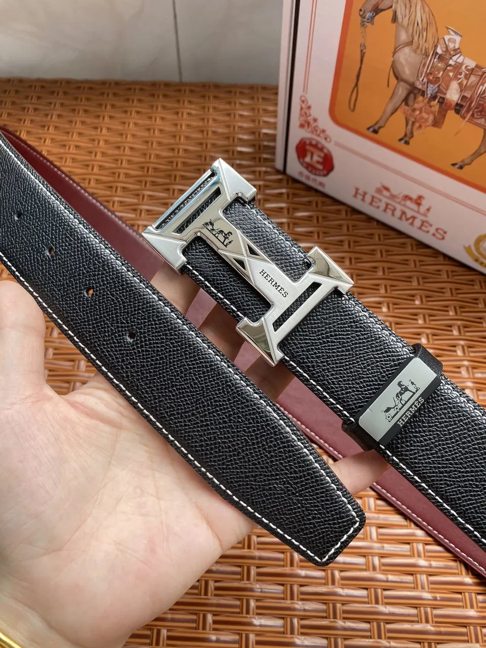 Hermes Black Leather Silver H Belt - Hình 5