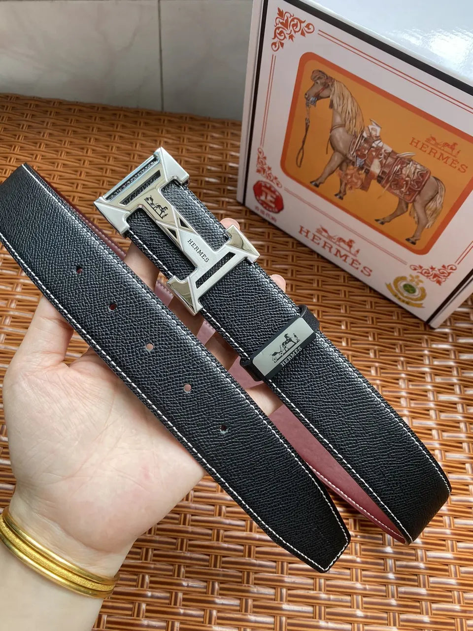 silver gold Hermes Black Leather Belt - Hình 2