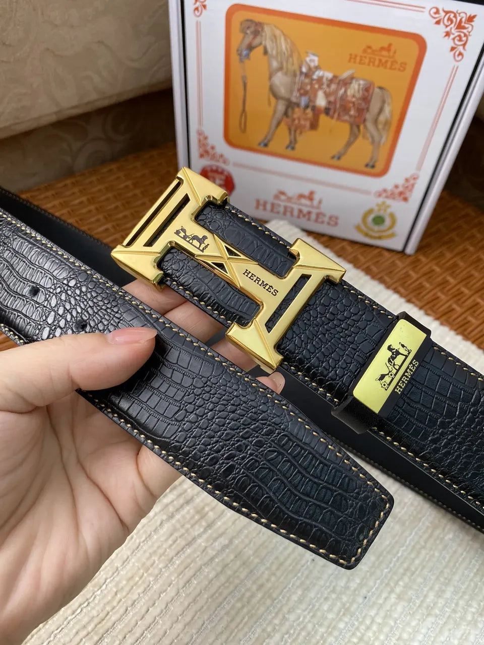 Hermes Black Crocodile Silver Buckle Belt - Hình 8