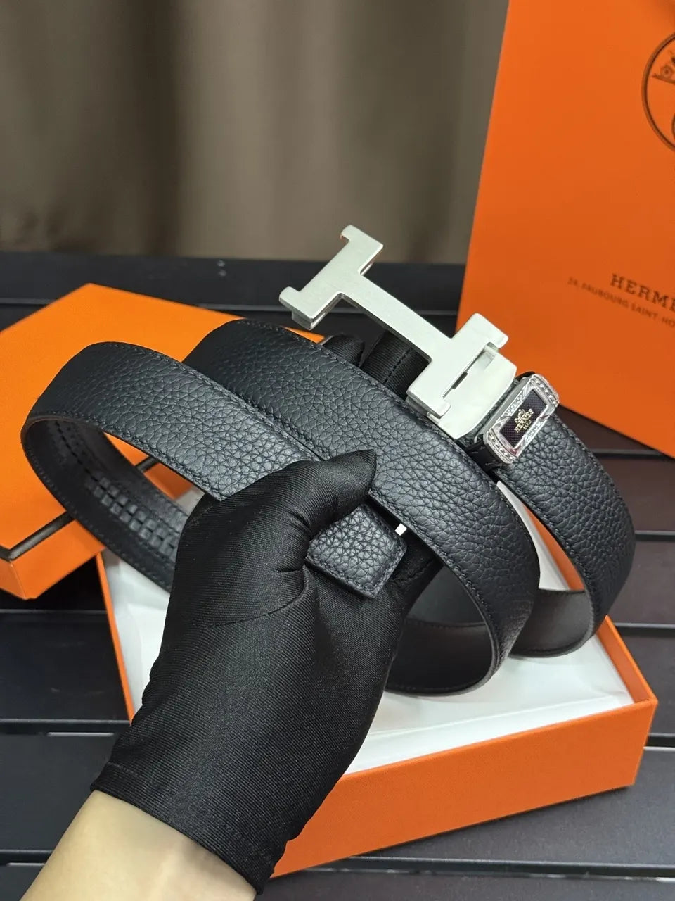 Hermes Black Leather Diamond Belt - Hình 3