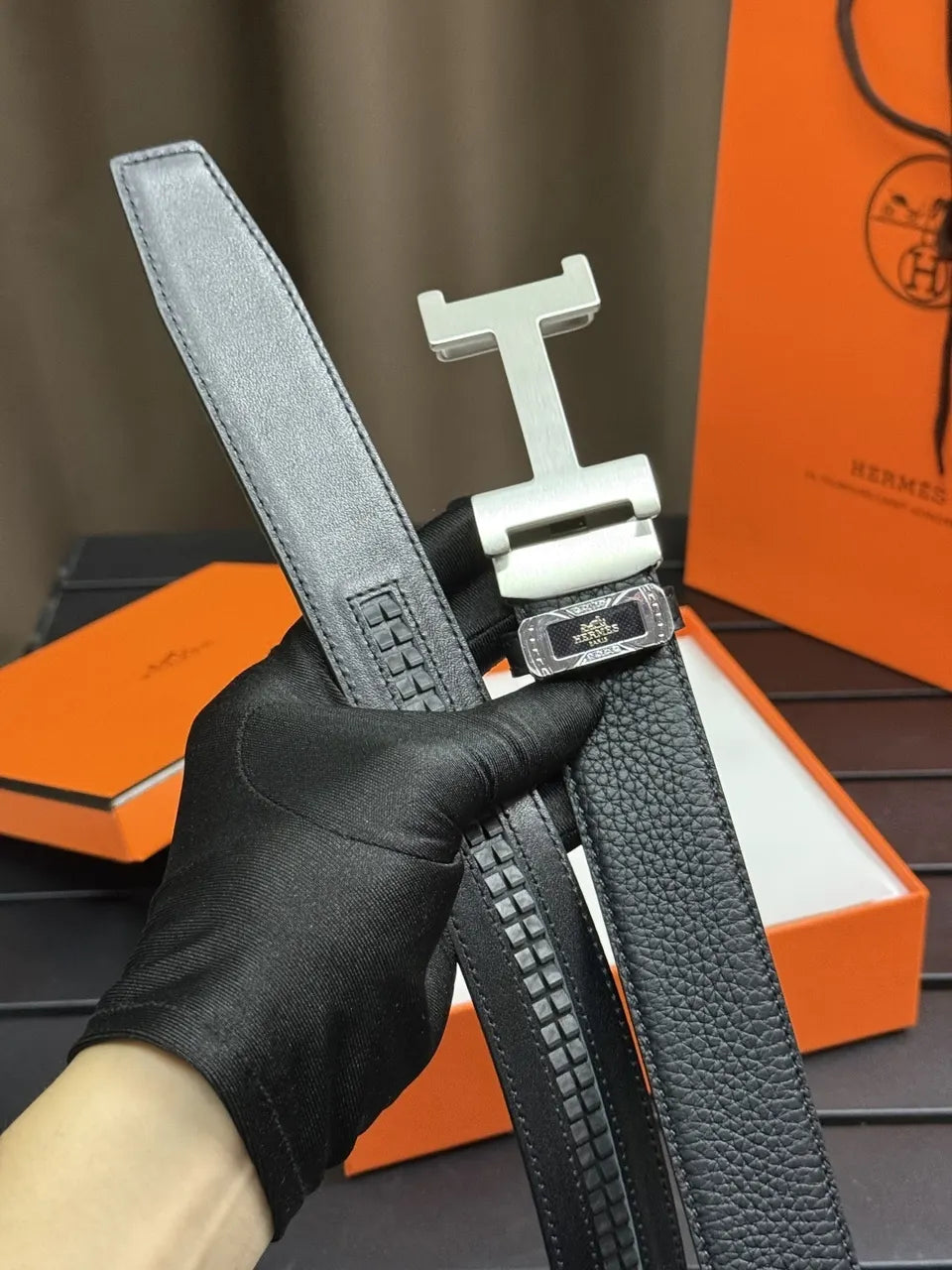 Hermes Black Leather Diamond Belt - Hình 5