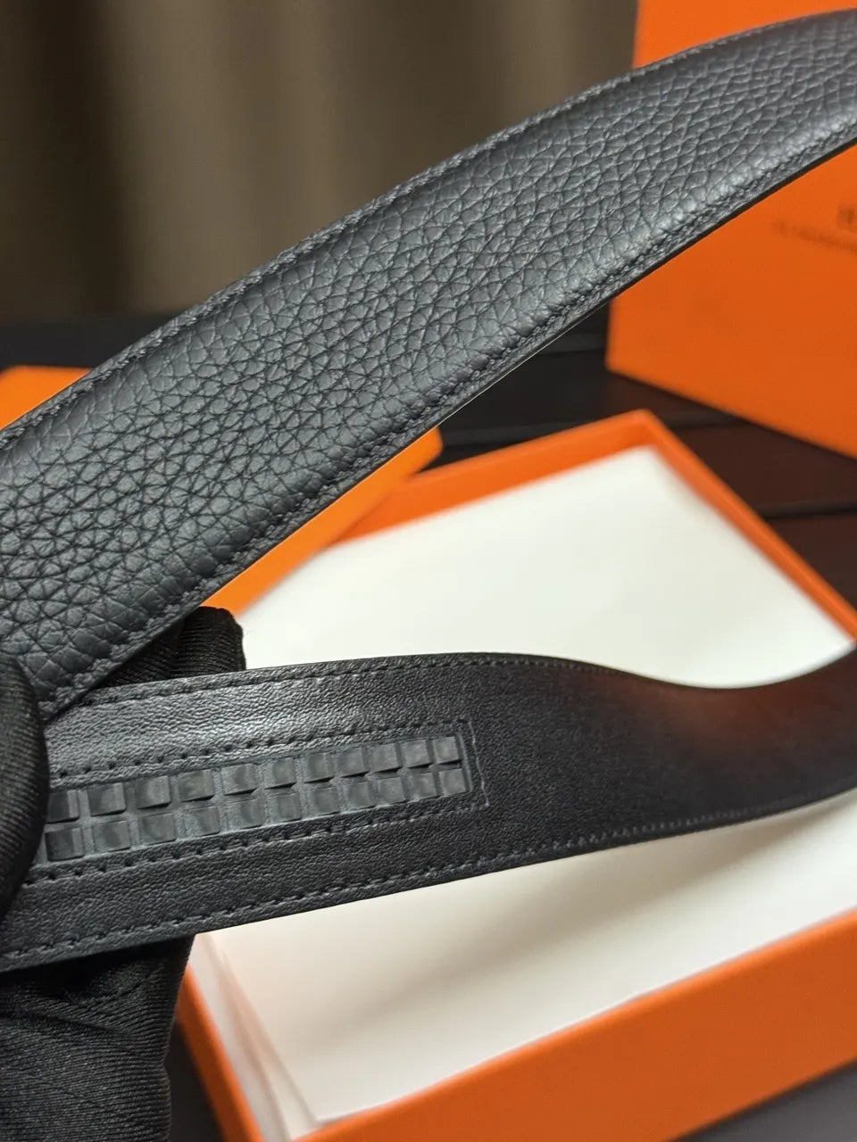 Hermes Black Leather Diamond Belt - Hình 7