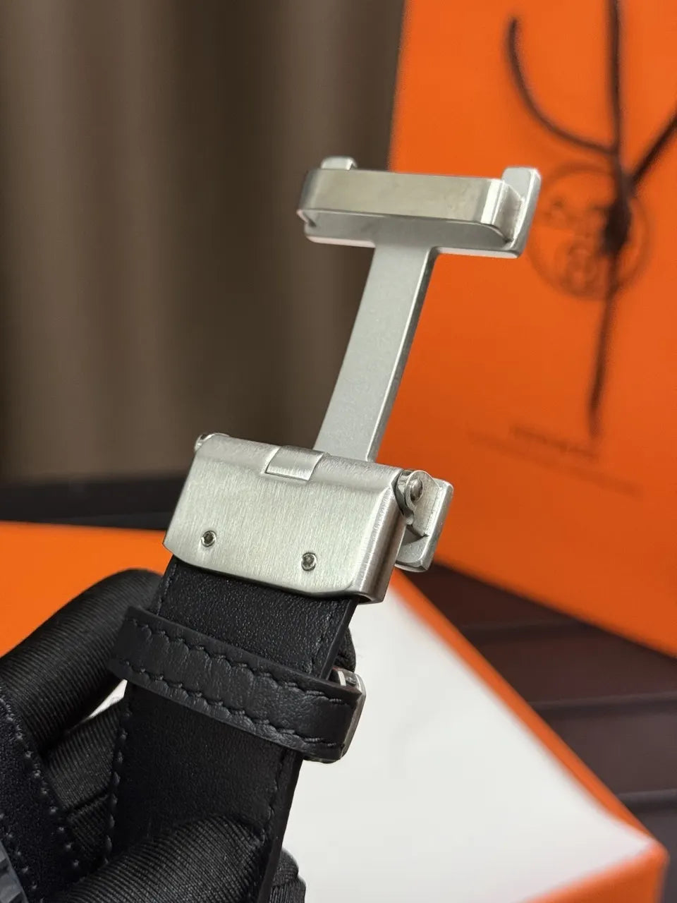 Hermes Black Leather Diamond Belt - Hình 8