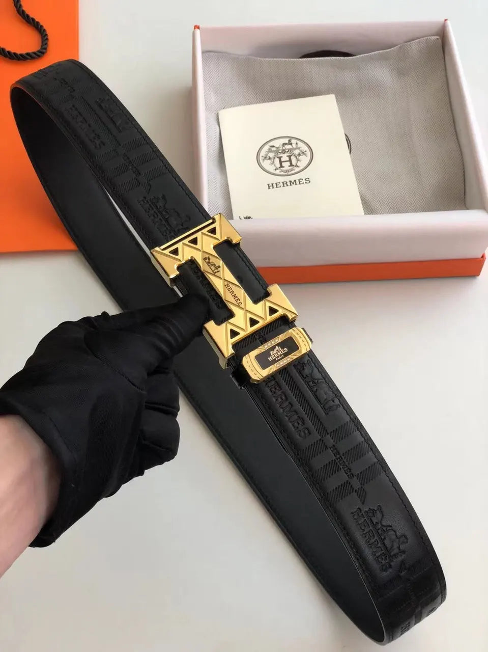 Hermes Embossed Black Leather Belt gold - Hình 3