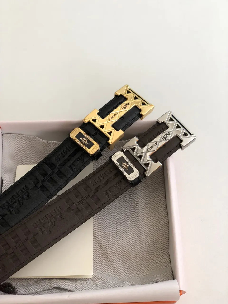 Hermes Embossed Black Leather Belt gold - Hình 7