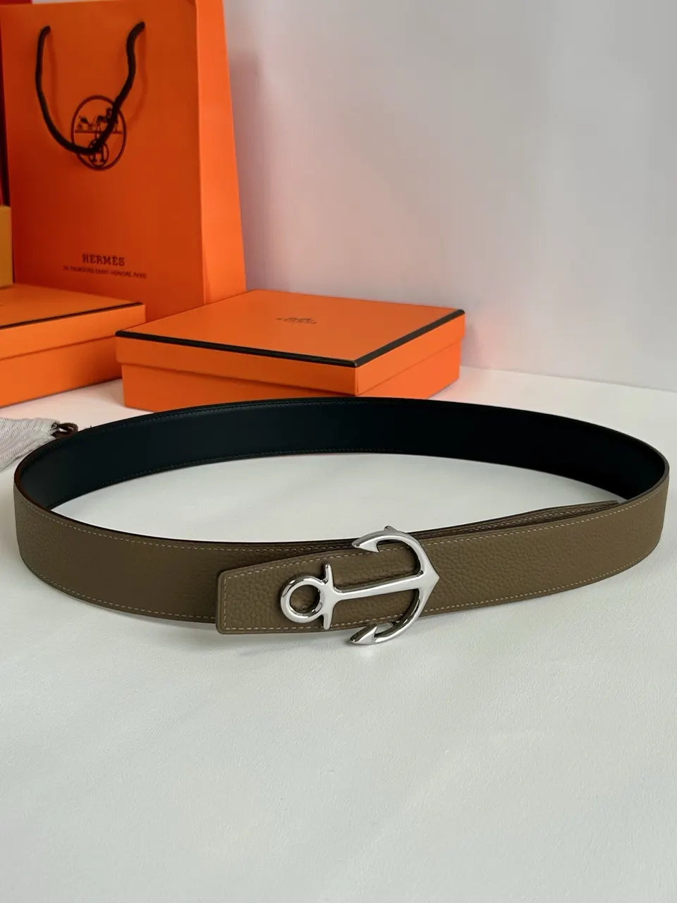 Hermes Taupe Anchor Buckle Belt - Hình 4