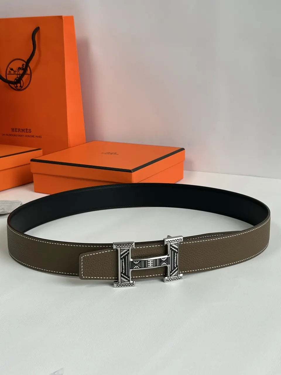 ethnic Hermes Taupe Leather Belt - Hình 8