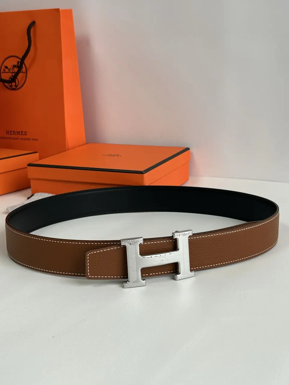 Hermes Gold H Buckle Tan/Black Leather Belt - Hình 6