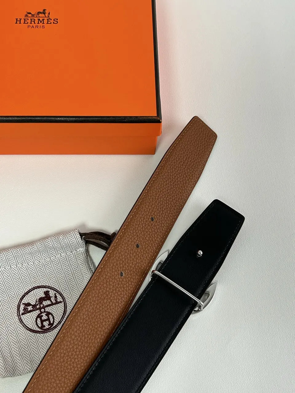 Hermes Brown Leather Anchor Buckle - Hình 2