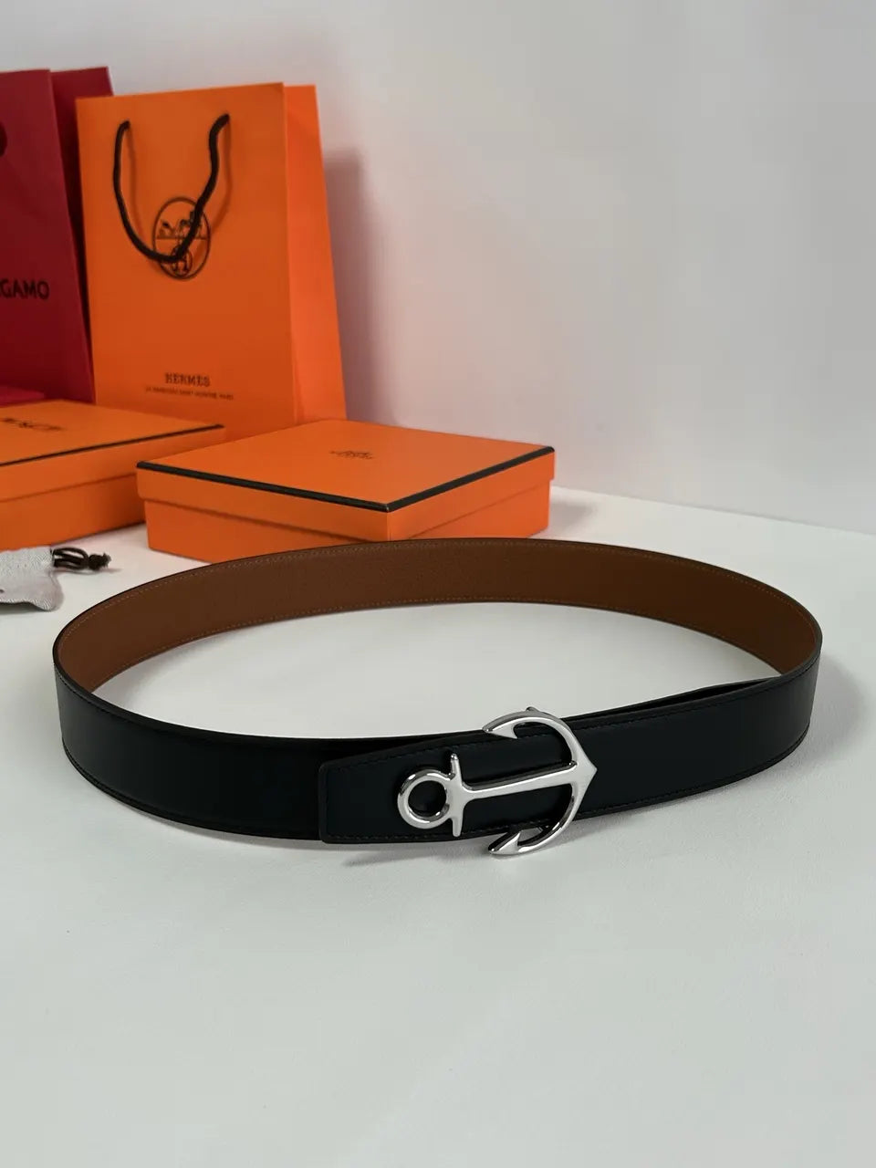 Hermes Brown Leather Anchor Buckle - Hình 4