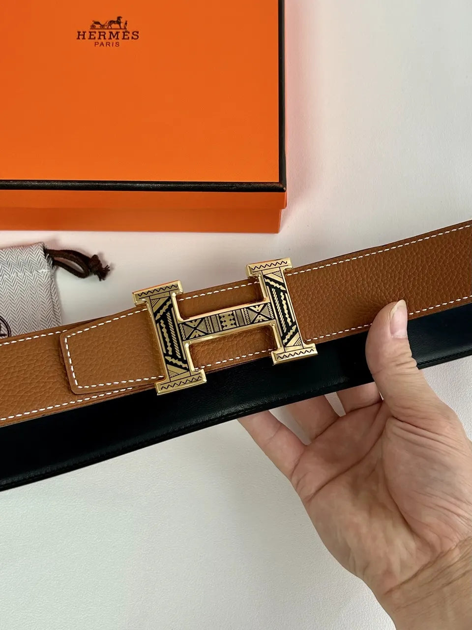 Hermes Two-Tone Leather Belt - Hình 3