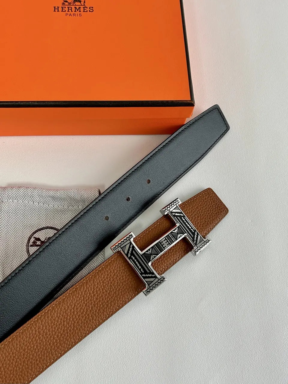 etched Hermes Tan Leather Belt - Hình 2