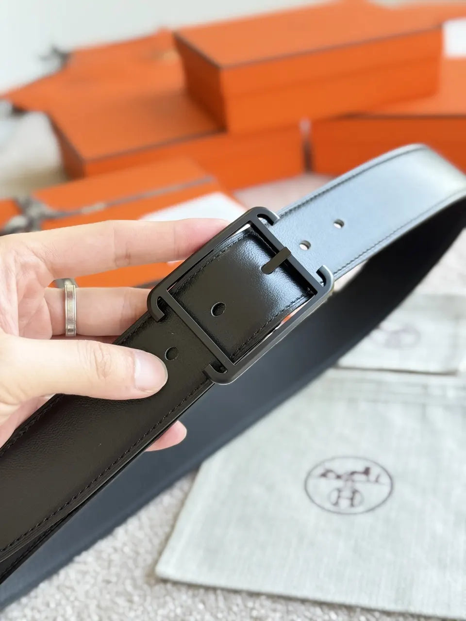 palladium Hermes Matte Black Leather Belt - Hình 5