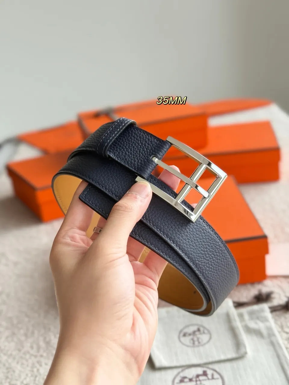 Hermes Black Leather Reversible Belt - Hình 5