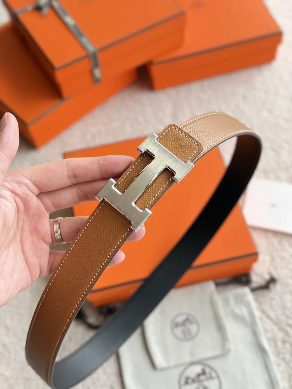 Hermes Caramel Reversible Belt - Hình 5