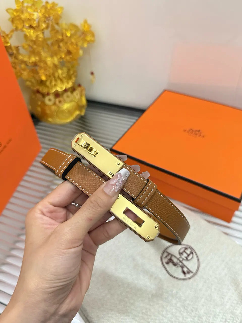 Hermes Gold Kelly Buckle Belt - Hình 2