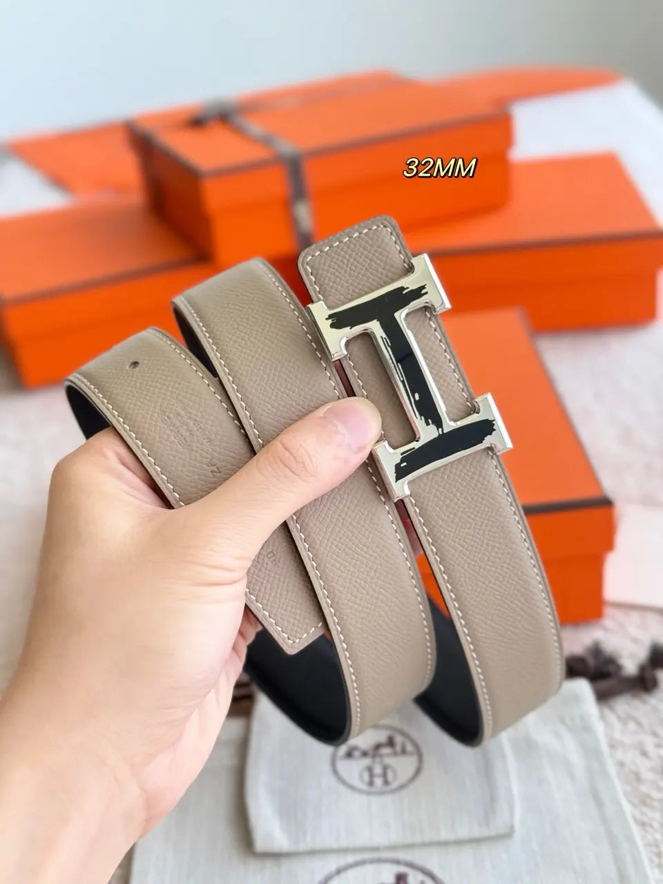 Hermes Taupe/Navy Reversible Belt - Hình 4