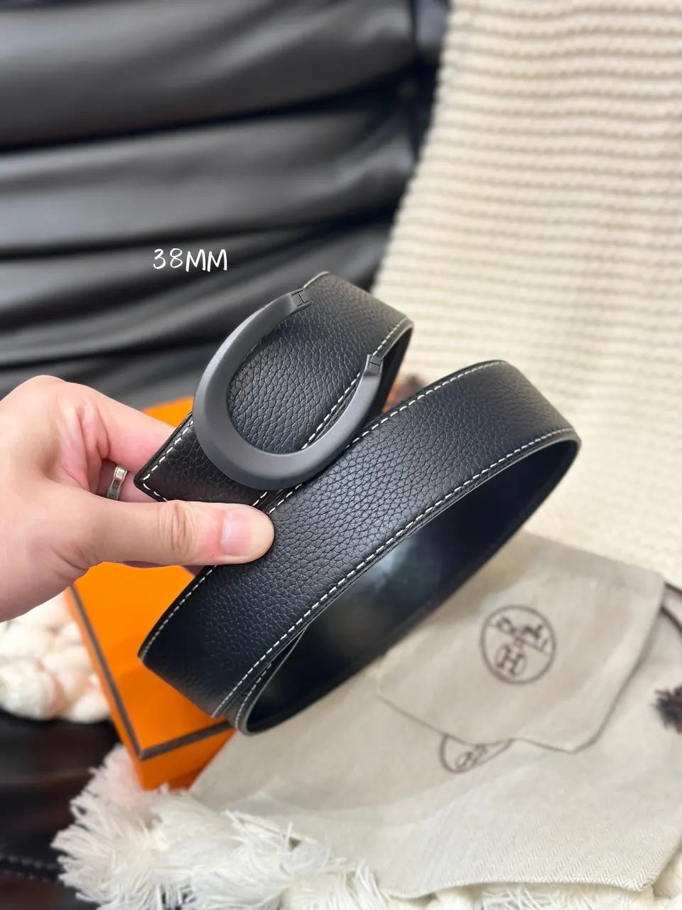 Hermes Black Leather Luck Buckle Belt - Hình 2