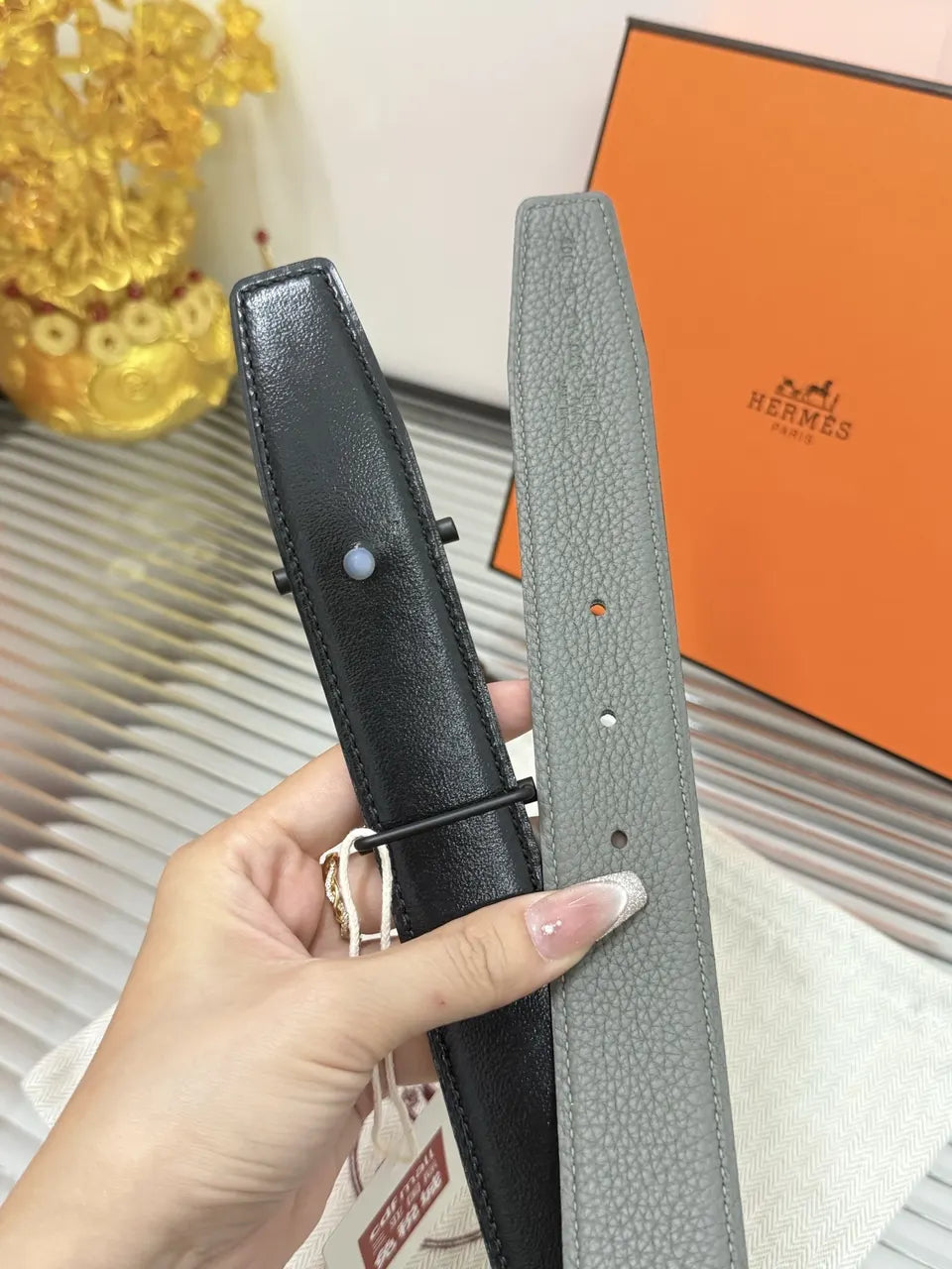 Hermes Grey Textured Leather Belt - Hình 2