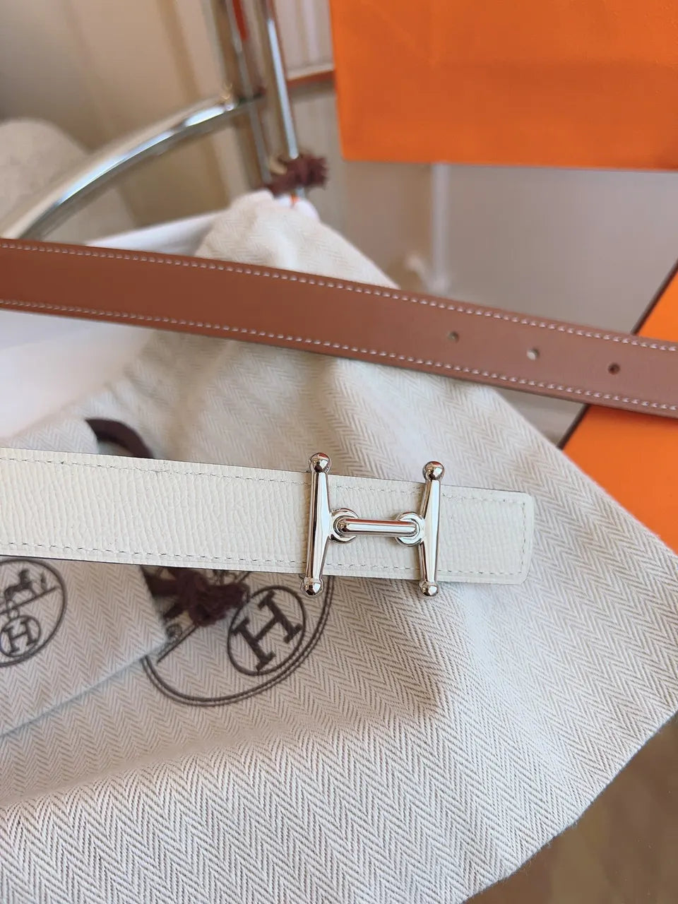 Hermes White Leather Belt Silver Buckle - Hình 3
