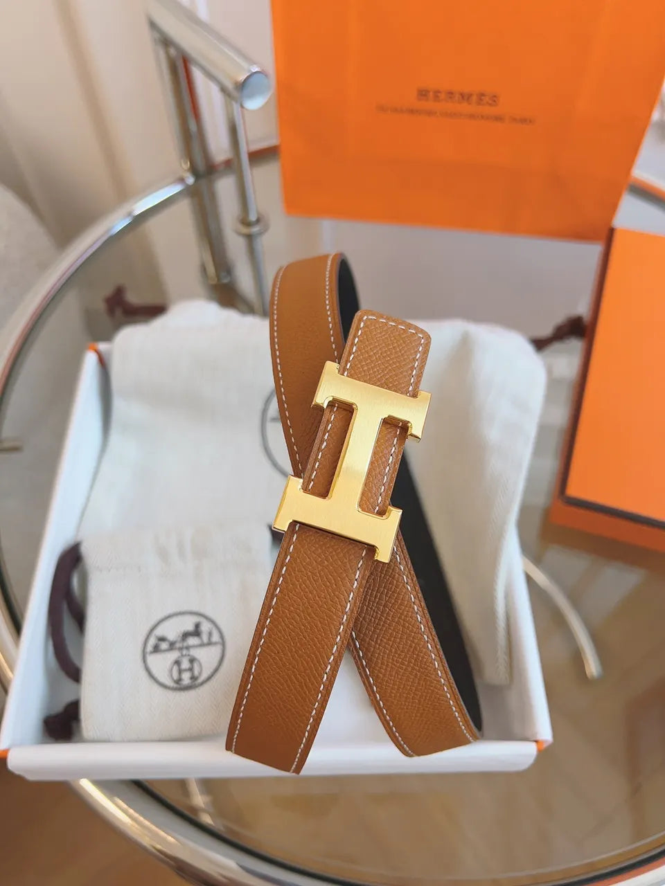 Hermes Tan Reversible Leather Belt - Hình 6