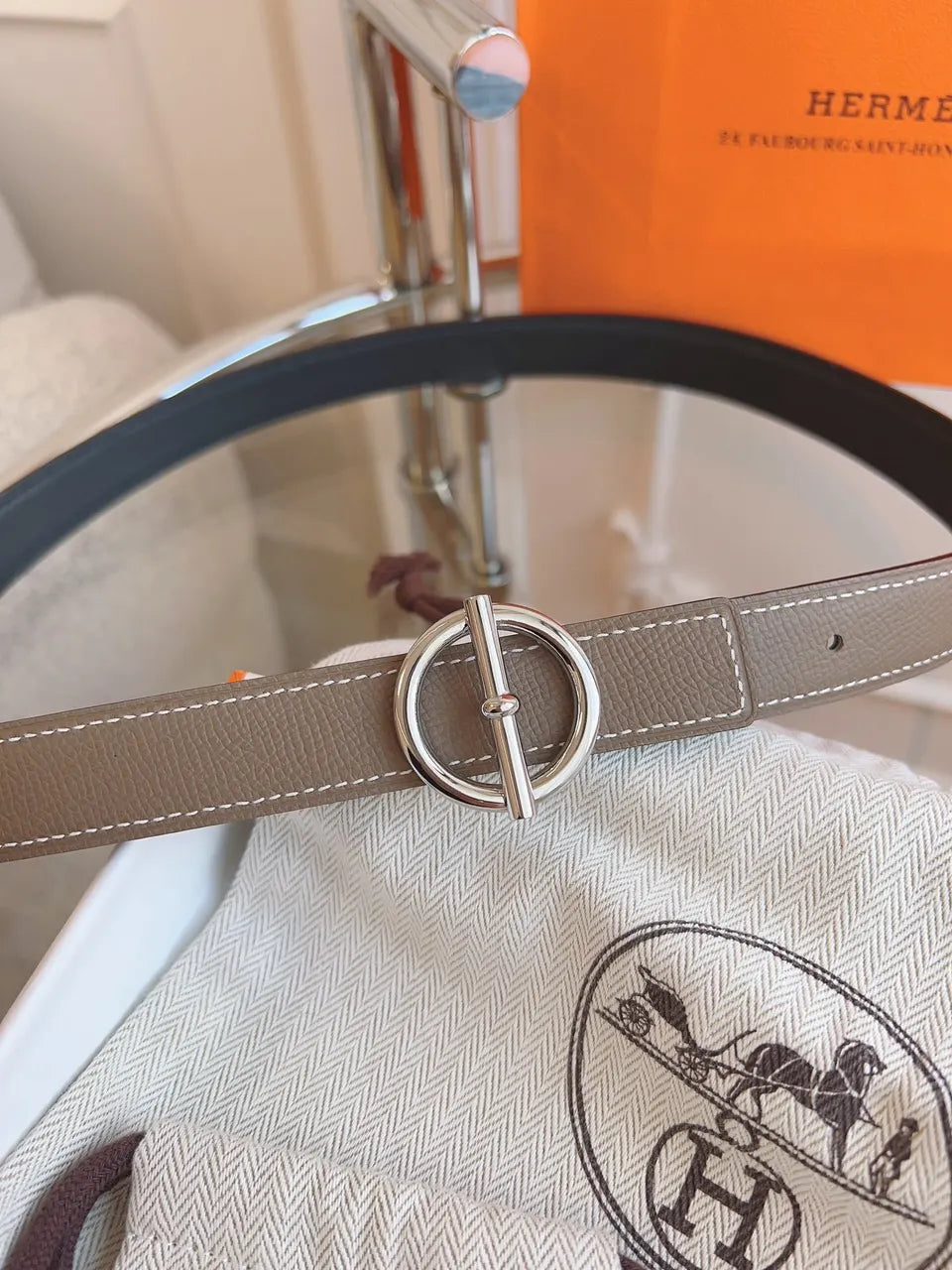 silver Hermes Etoupe Leather Belt - Hình 4