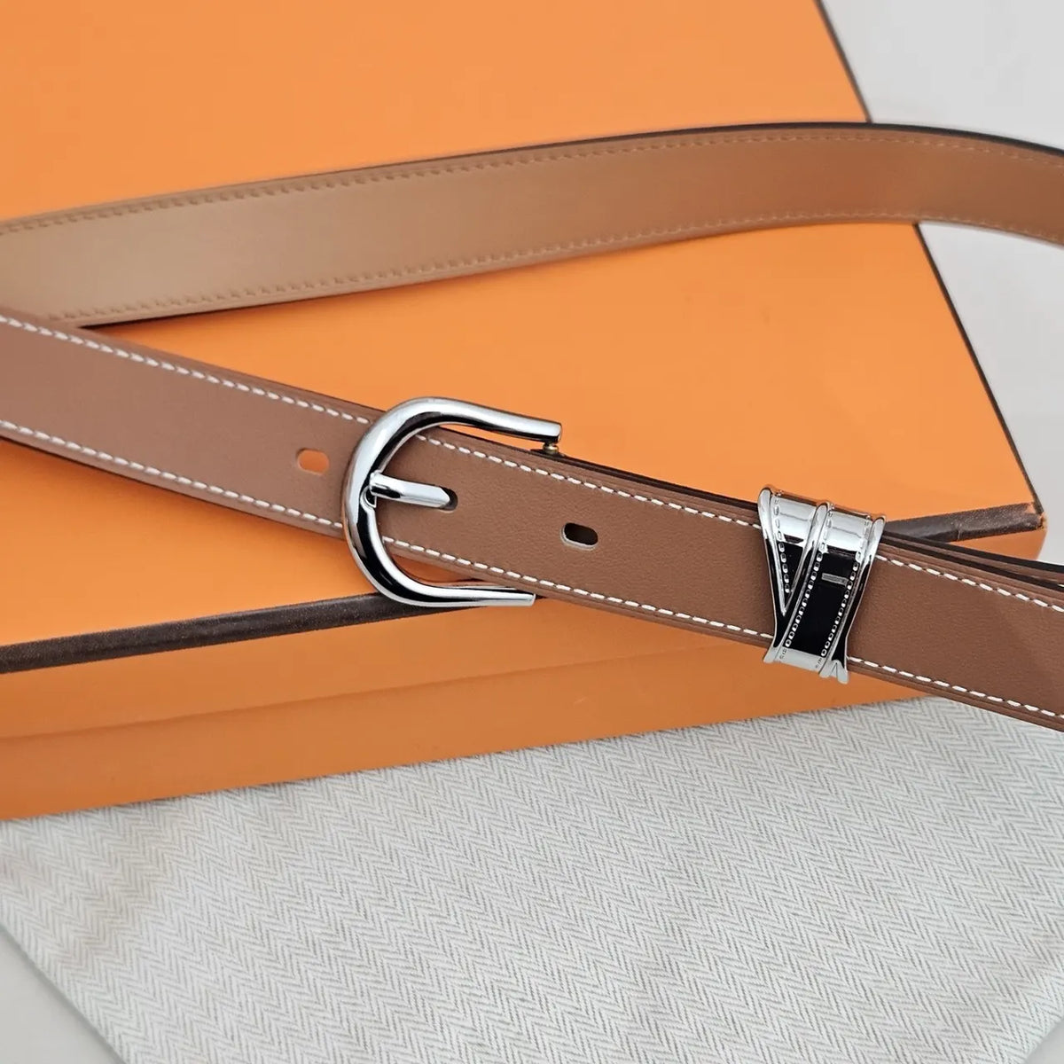 silver Hermes Tan Leather Belt - Hình 3