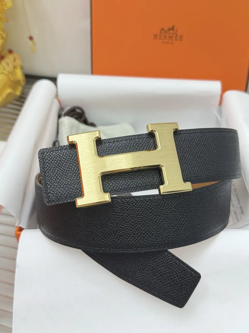 Hermes Black Leather Gold H Belt - Hình 9