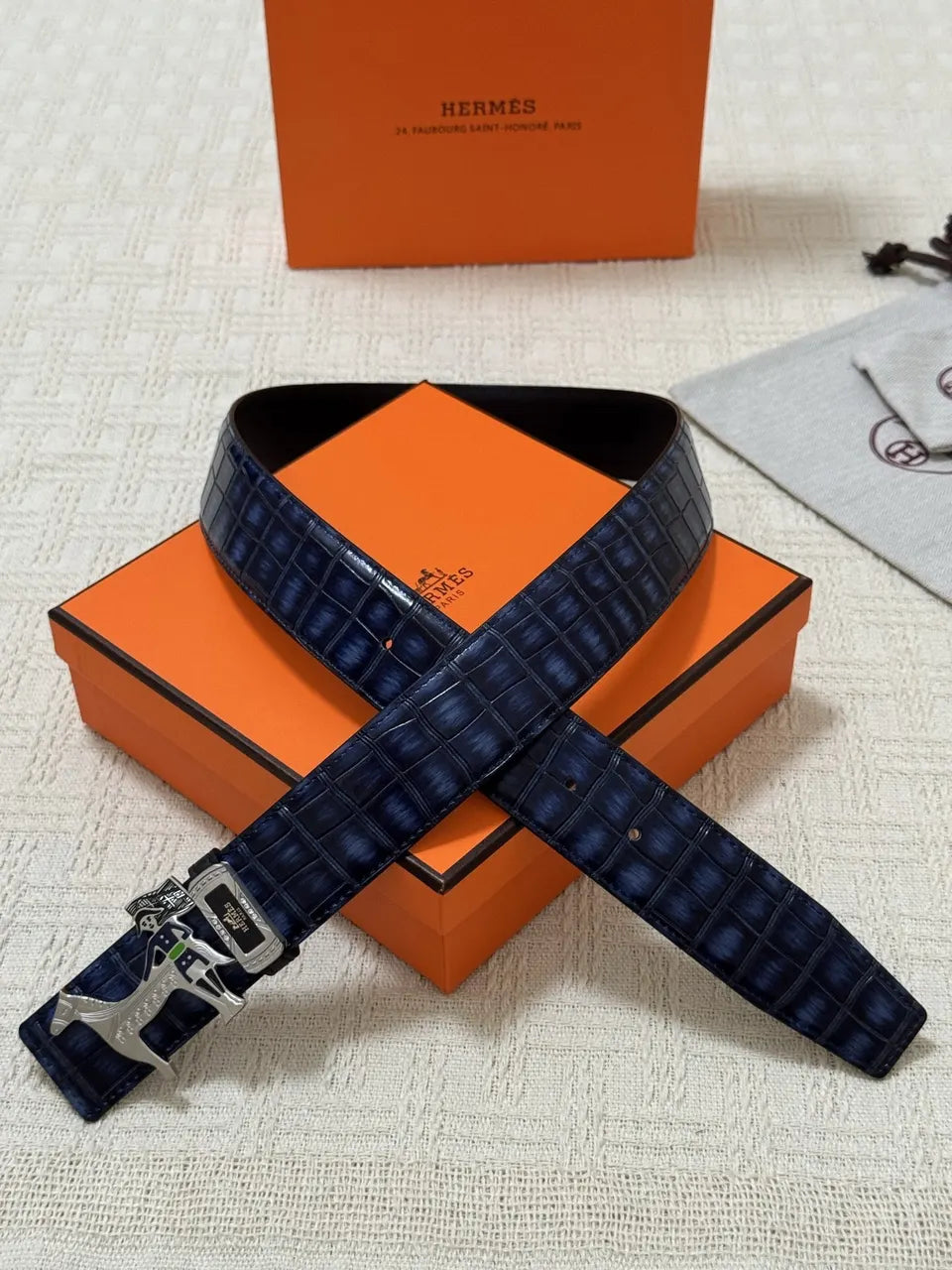 Hermes Blue Crocodile Leather Belt - Hình 4
