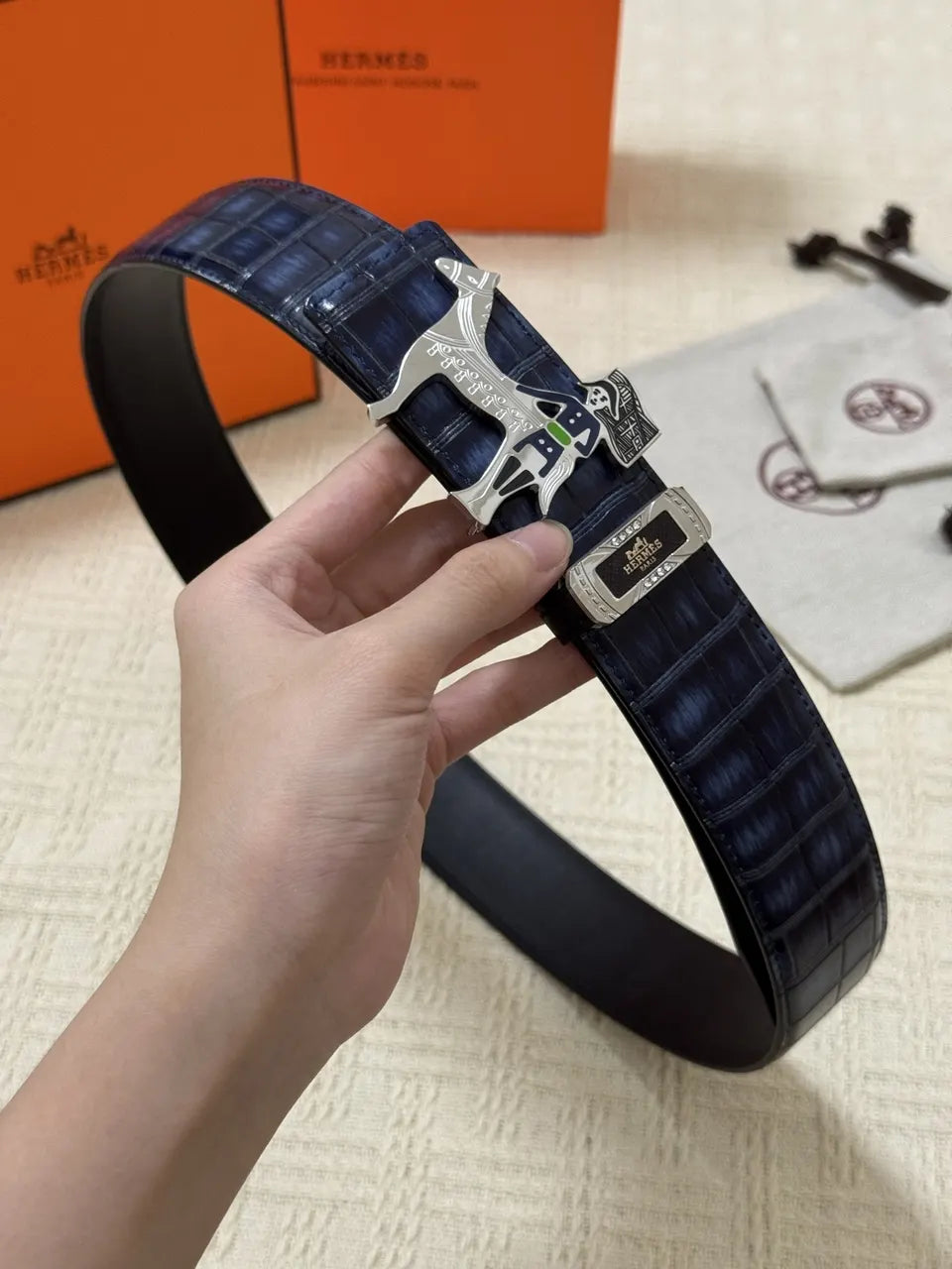 Hermes Blue Crocodile Leather Belt - Hình 6