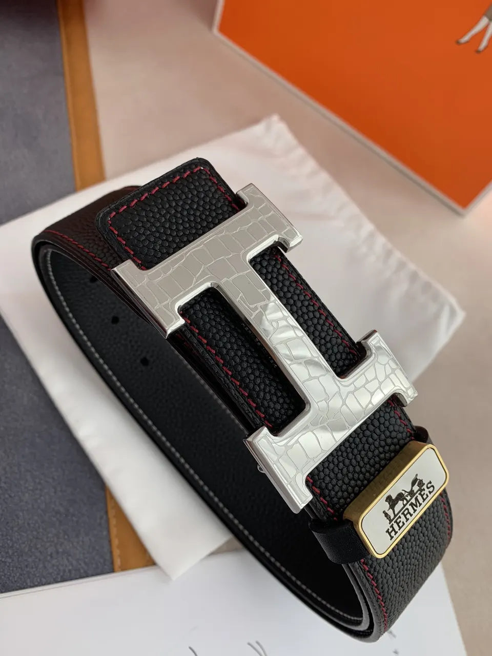 Hermes Black Stingray Belt - Hình 4